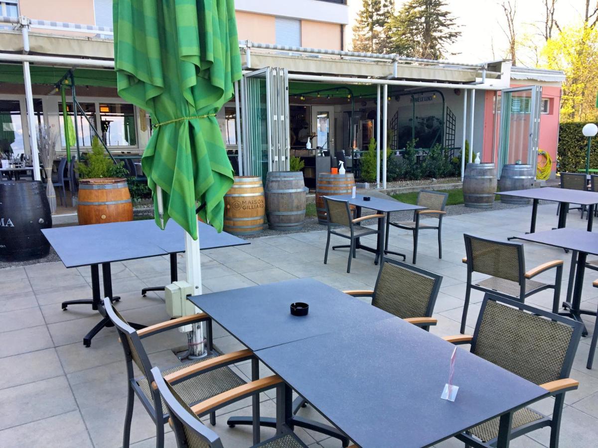 Hotel Restaurant De La Plage Gland Exterior foto